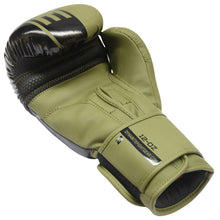 Load image into Gallery viewer, Dynamite Kickboxing Boxing Gloves - Synthetic Leather 6 OZ
